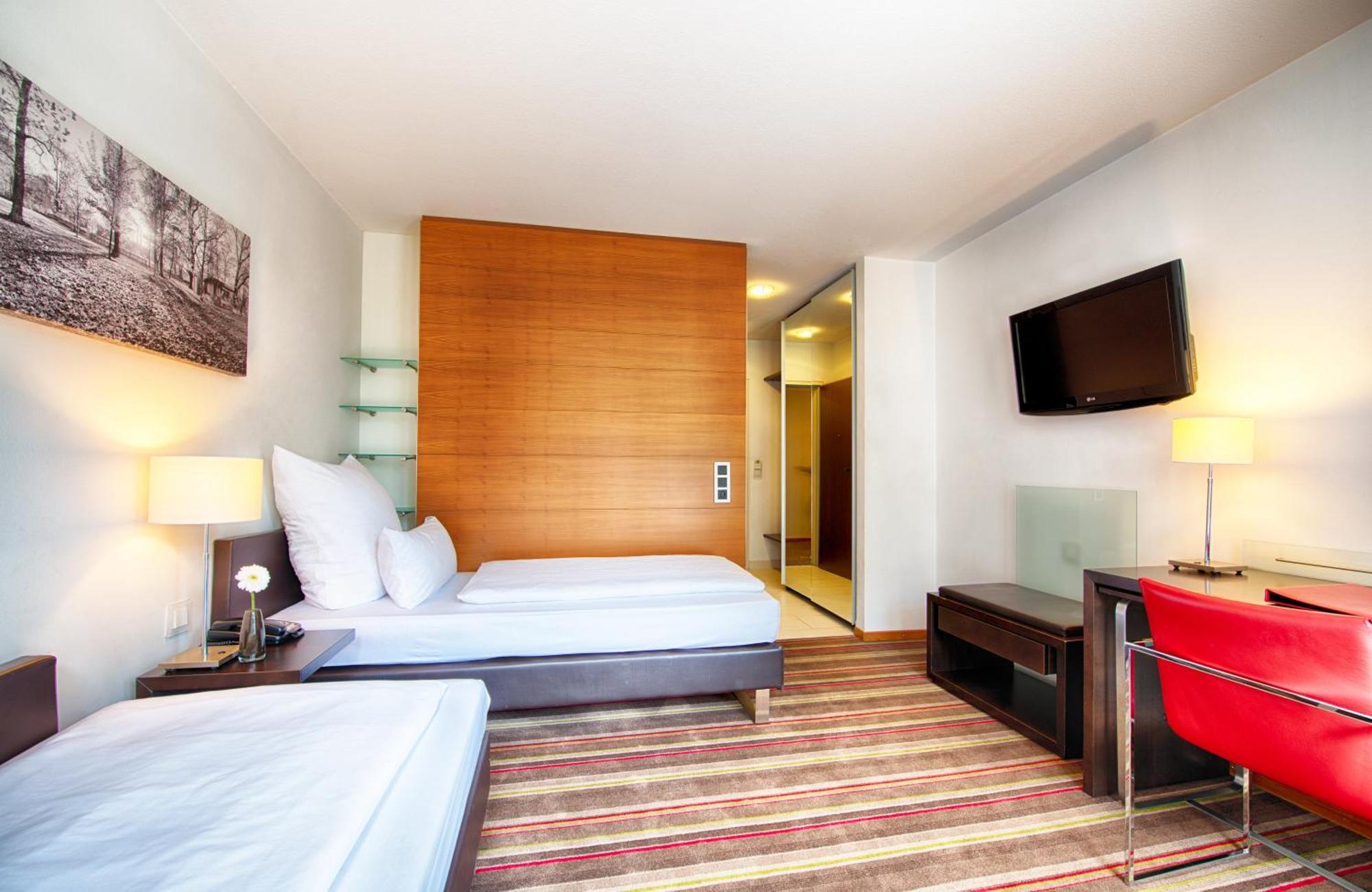 Leonardo West 4* München