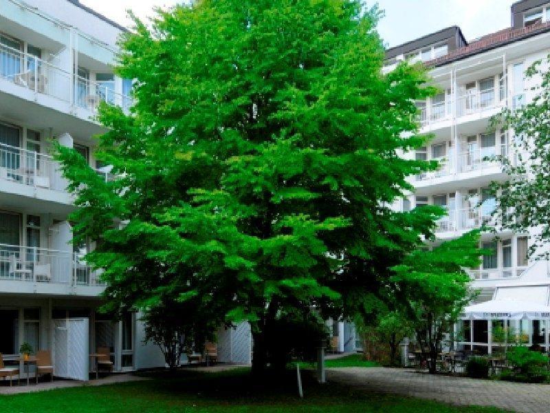 Hotel Leonardo West